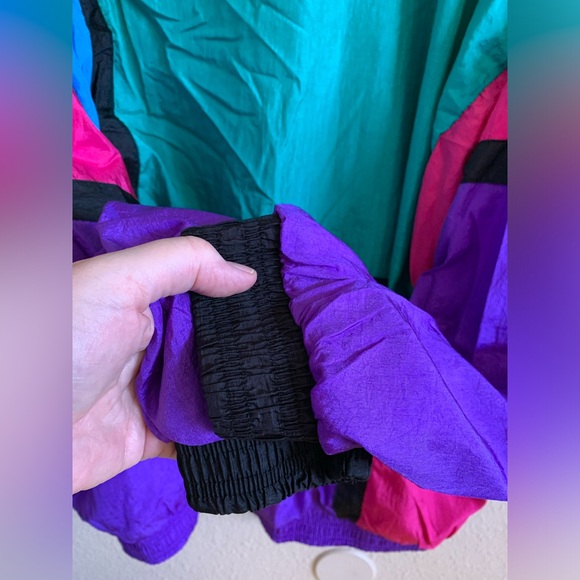 Vintage Casual Isle Track Suit 🌴 - Picture 9 of 16